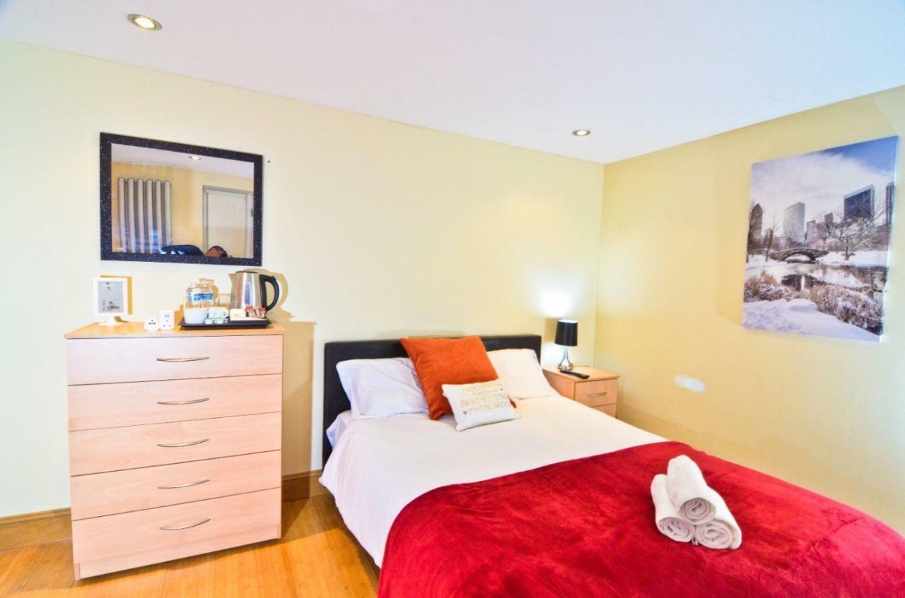Thames View House Surrey Quays Hotel London Exterior photo