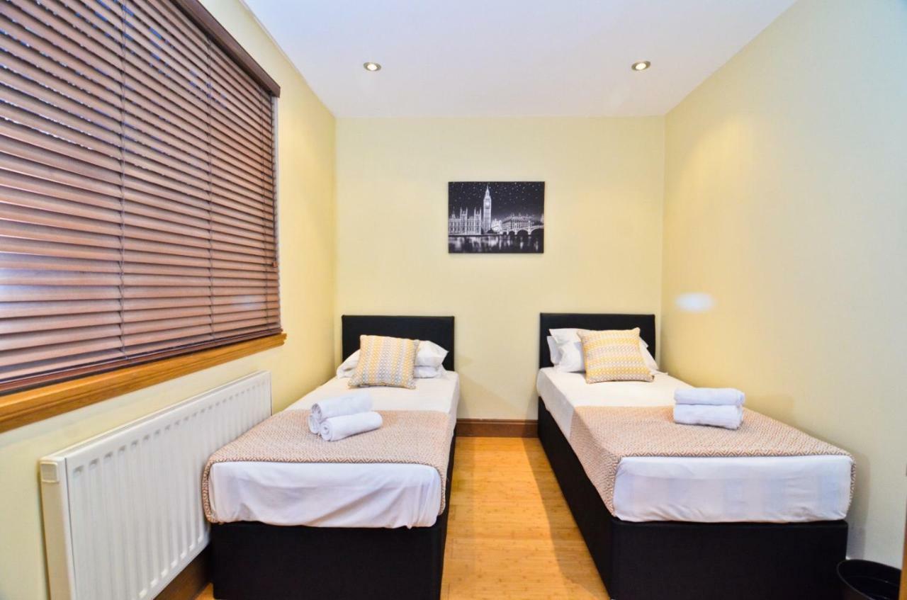 Thames View House Surrey Quays Hotel London Exterior photo