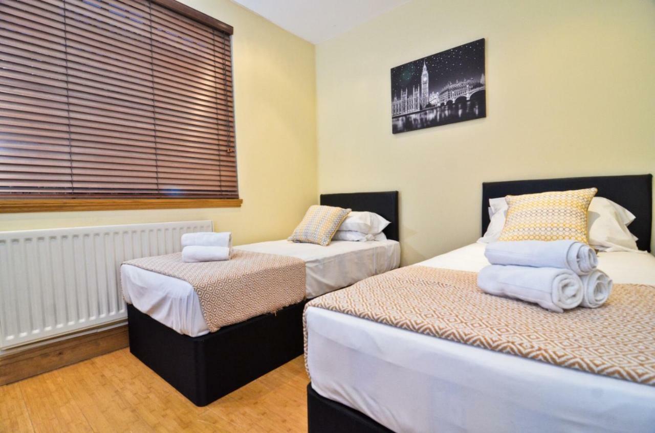 Thames View House Surrey Quays Hotel London Exterior photo